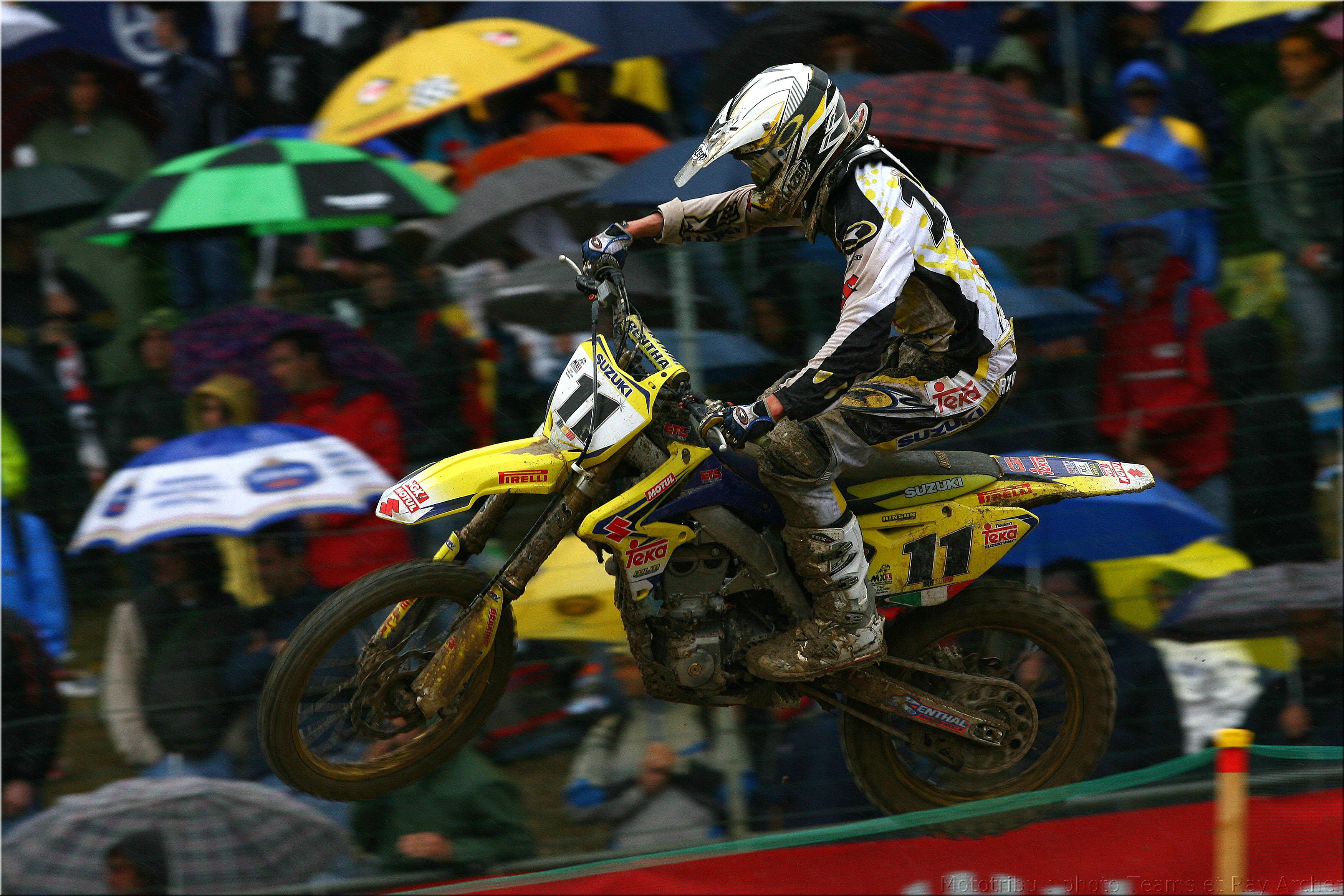 MOTO 