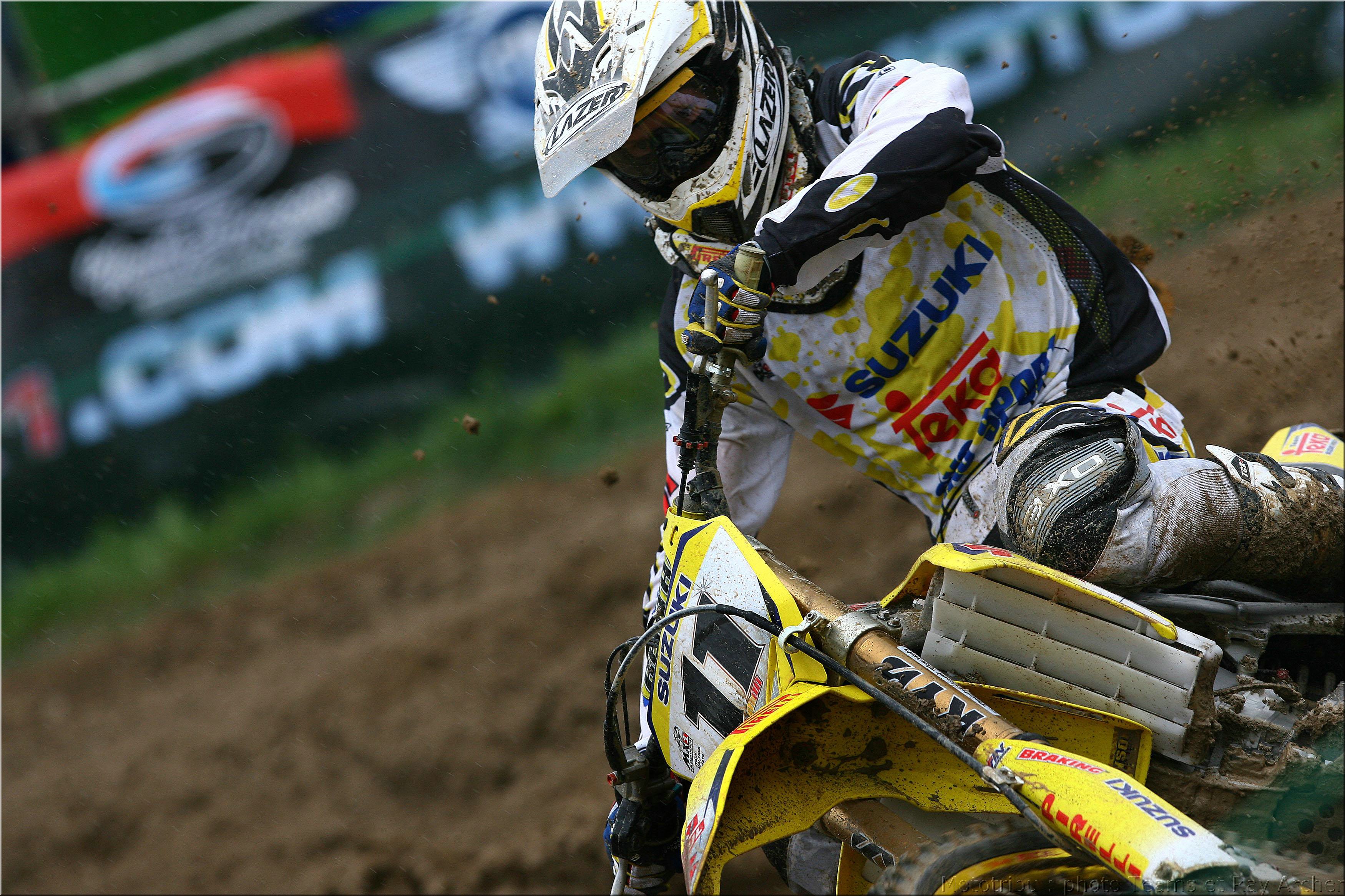 MOTO 