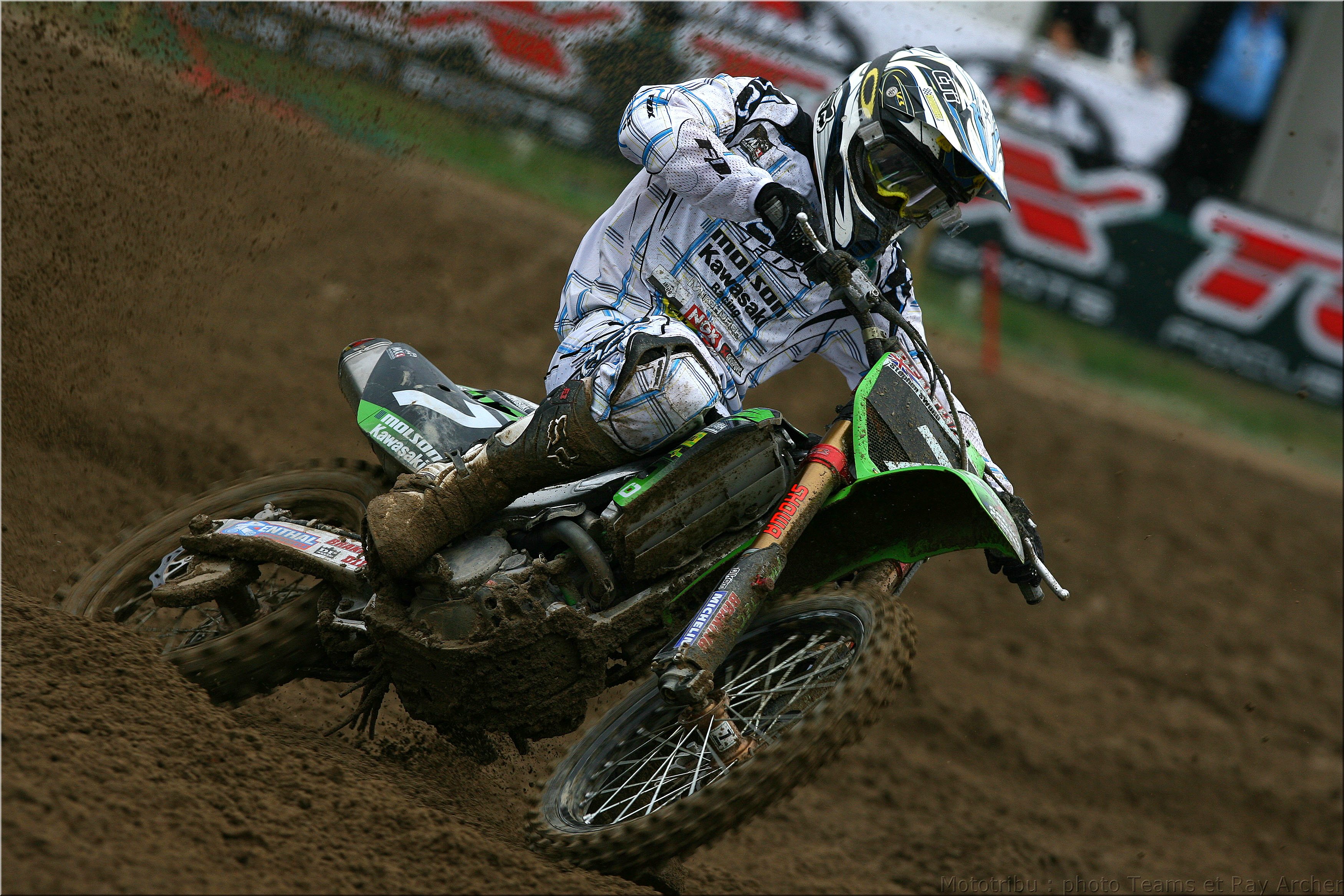 MOTO 