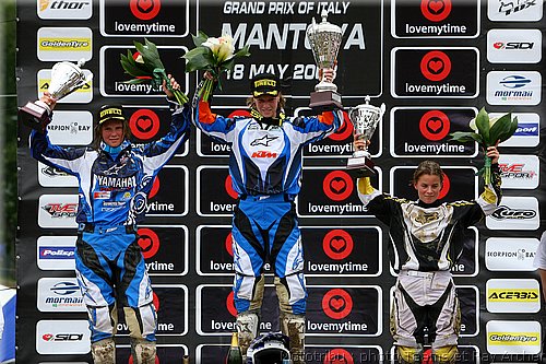 podiums_5.jpg
