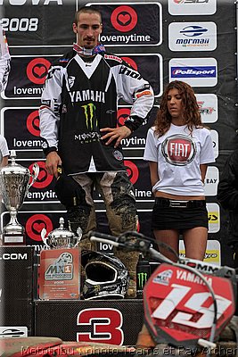 podiums_8.jpg