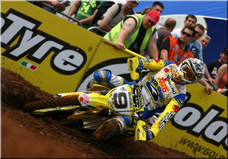 MOTO 