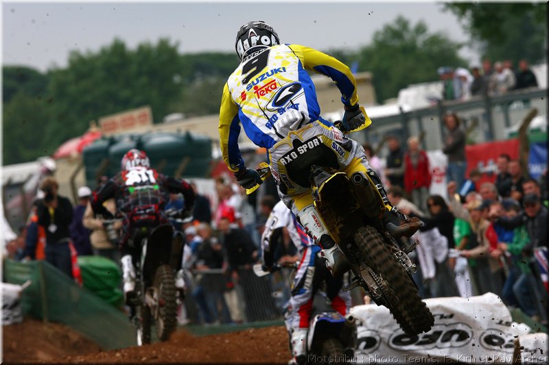MOTO 