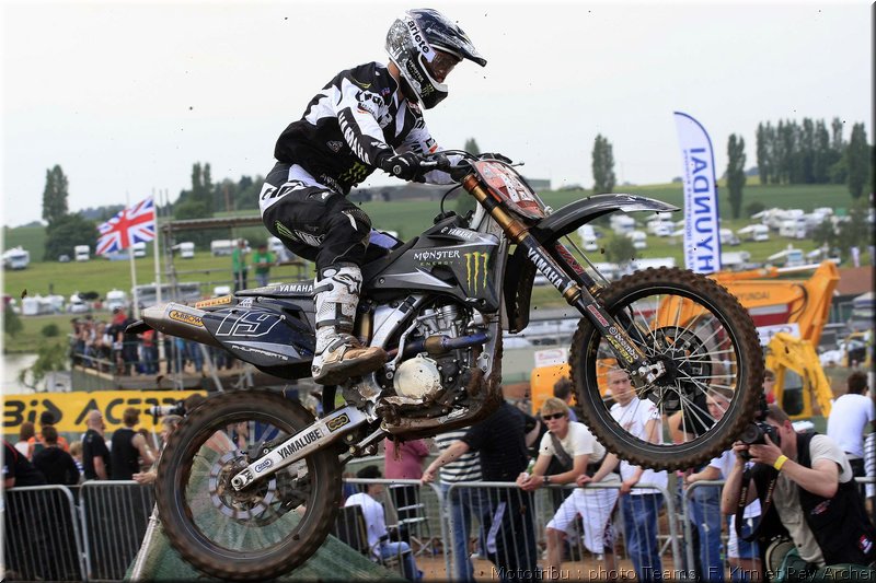 MOTO 