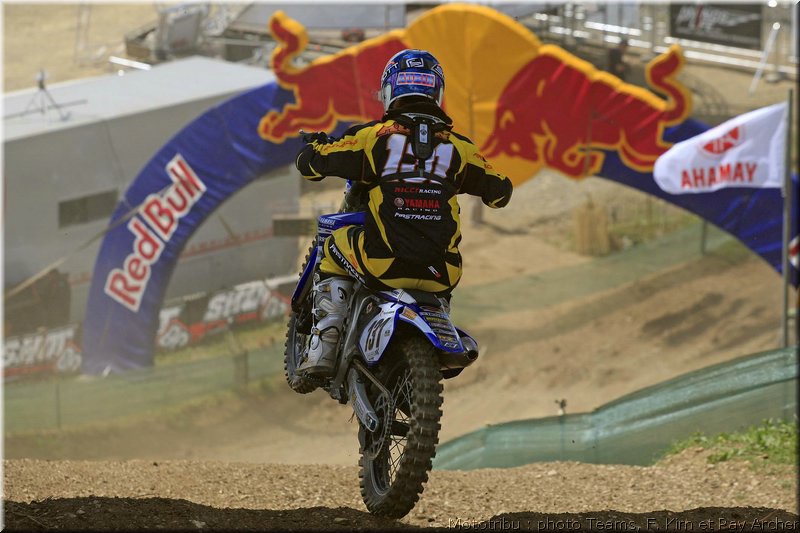 MOTO 