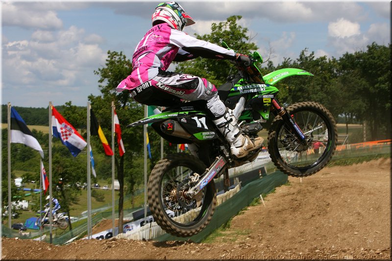 MOTO 