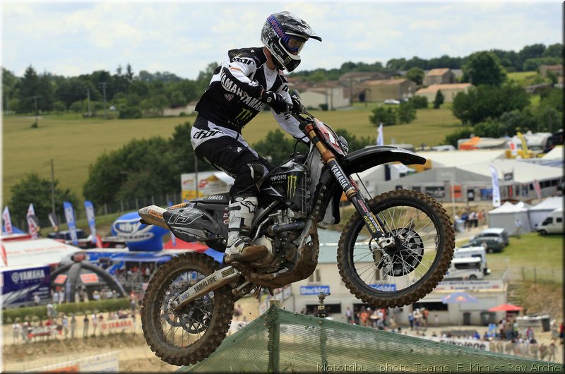 MOTO 