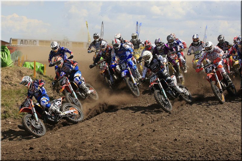 MOTO 