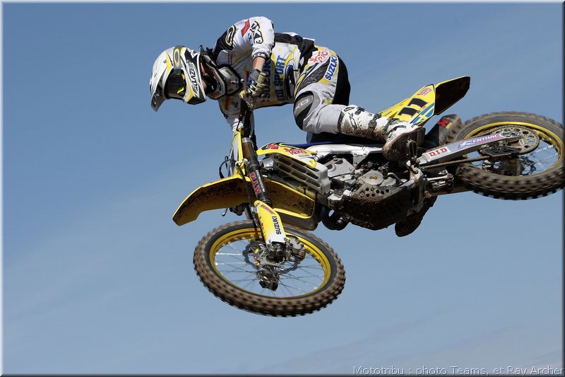 MOTO 