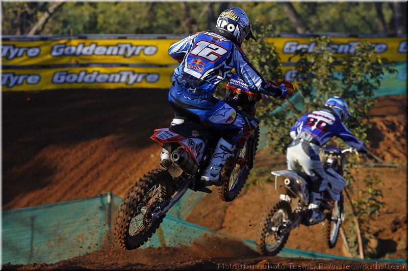 MOTO 