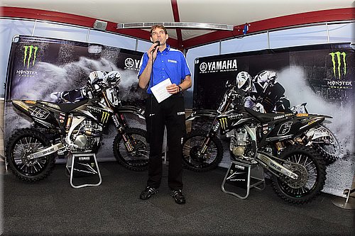 yamaha_10.jpg
