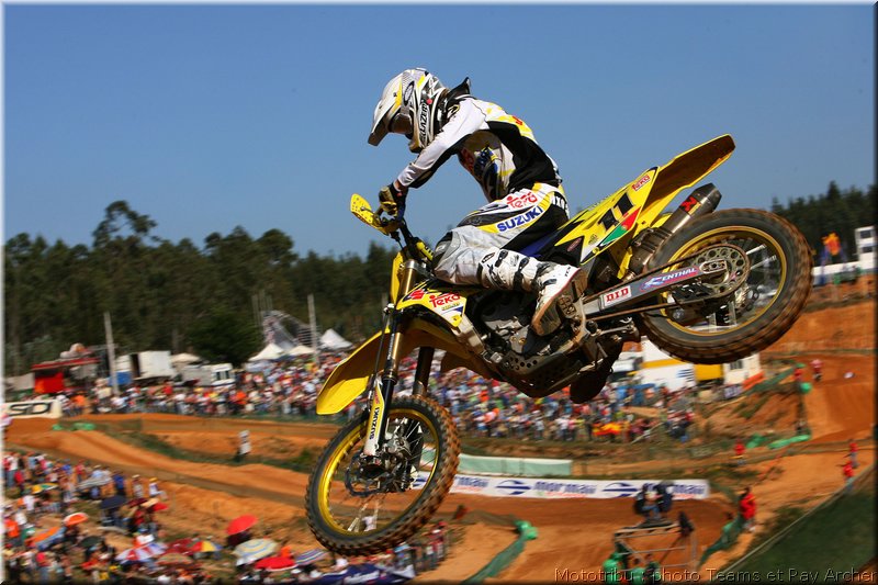 MOTO 