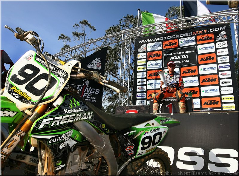 MOTO 