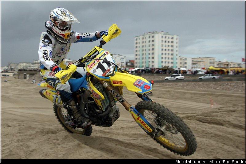 ramon_1_beach_cross_berck_2009
