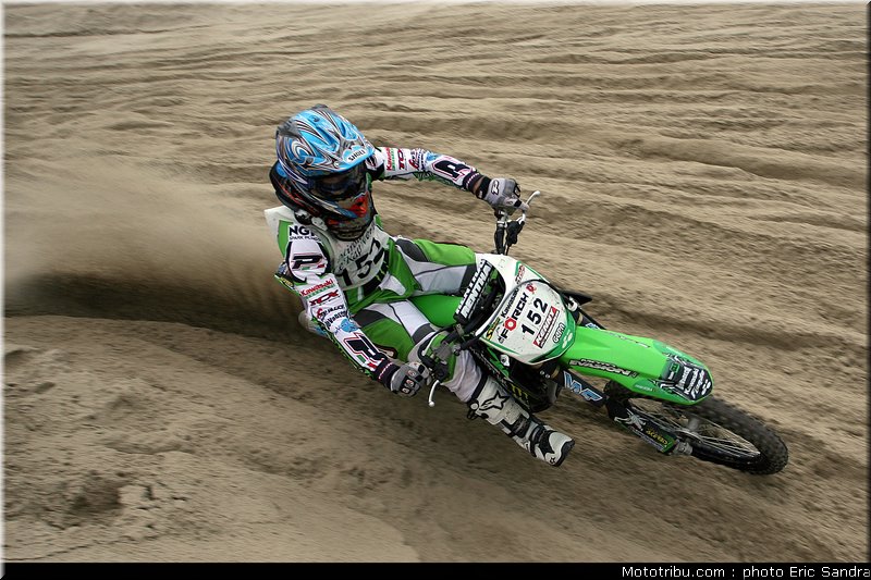 van_horebeek_02_beach_cross_berck_2009