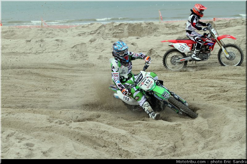 van_horebeek_08_beach_cross_berck_2009