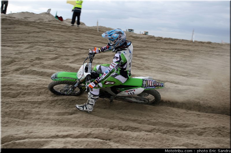 van_horebeek_10_beach_cross_berck_2009