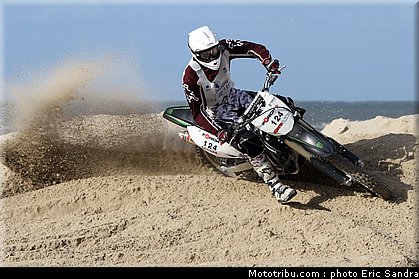 barbara_beach_cross_berck_2009.jpg