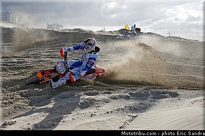 everts_03_beach_cross_berck_2009.jpg