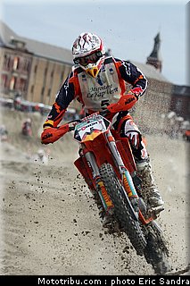 goncalves_1_beach_cross_berck_2009.jpg