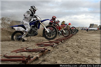 lebrun_beach_cross_berck_2009.jpg