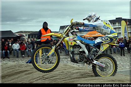 ramon_5_beach_cross_berck_2009.jpg