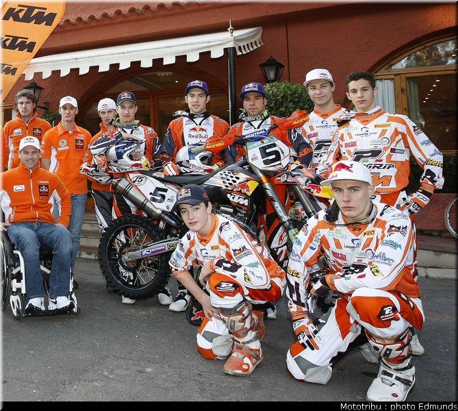 redbull_ktm_factory_4