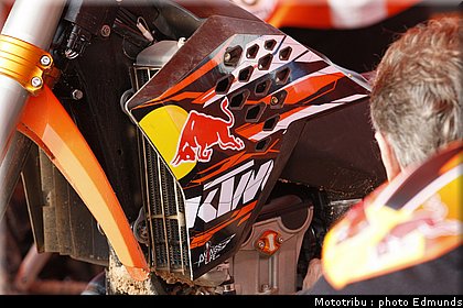 ktm_detals_02.jpg