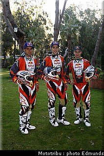 redbull_ktm_factory_1.jpg