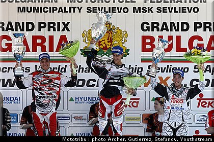 podium_1.jpg