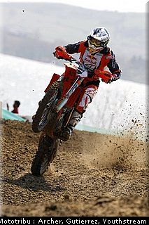 nagl_1.jpg
