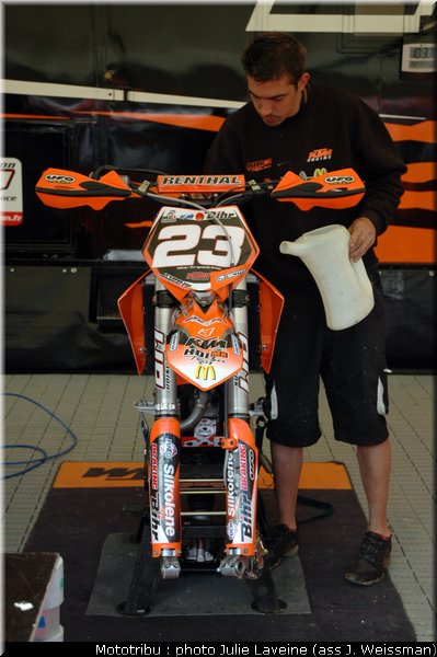 paddock_03