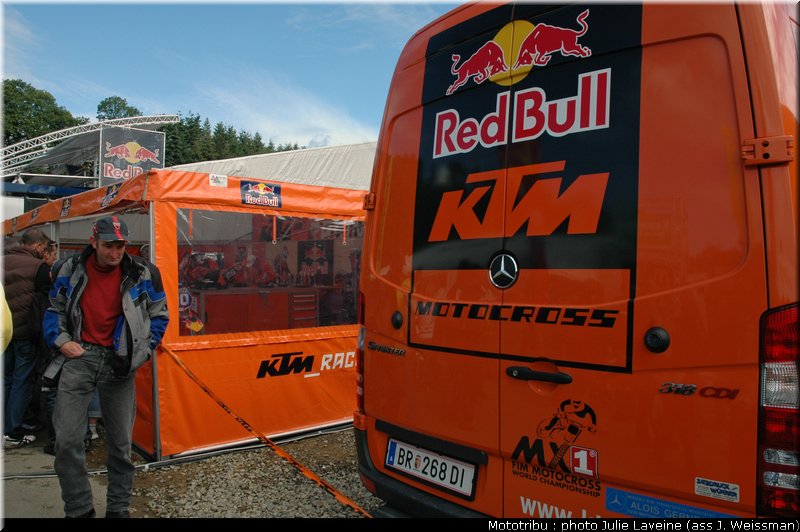 paddock_04