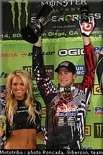 0074_dungey_2.JPEG