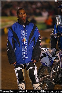 0090_stewart_02.jpg