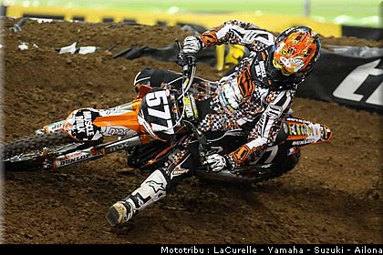 houston_davalos.jpg
