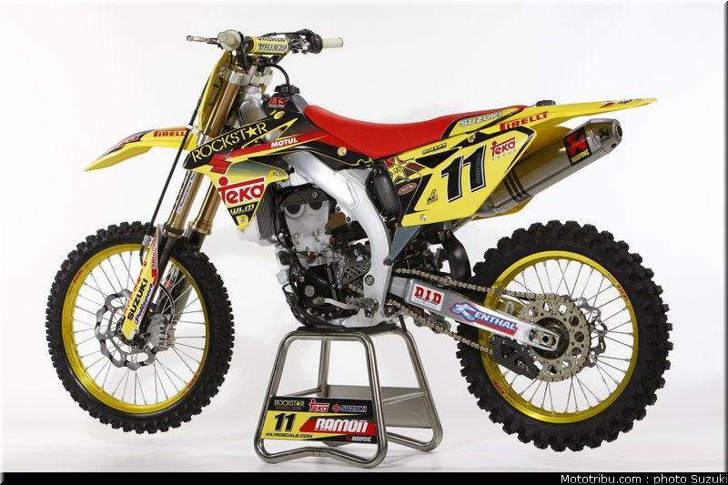 MOTO 