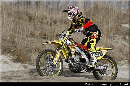 desalle_suzuki_mx1_2010_007.JPG
