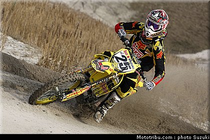 desalle_suzuki_mx1_2010_012.JPG
