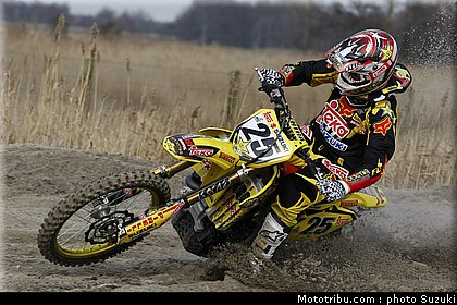 desalle_suzuki_mx1_2010_023.JPG