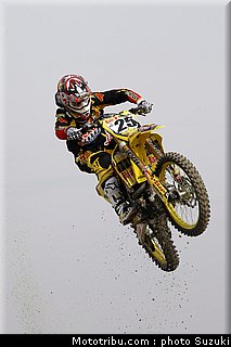 desalle_suzuki_mx1_2010_026.JPG