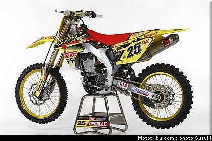 desalle_suzuki_mx1_2010_037.JPG