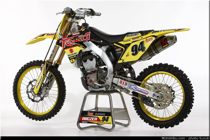 MOTO 