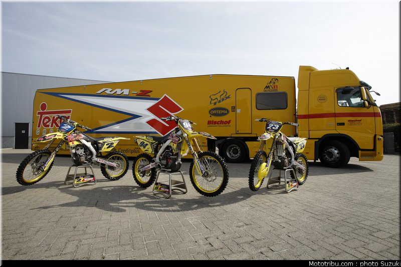 MOTO 