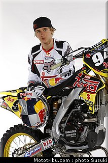 roczen_ken_022_teka_suzuki_mx2_team_2010.JPG