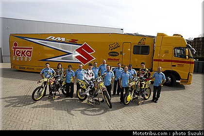 teka_suzuki_mx2_team_2010_3.JPG