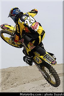 tonus_arnaud_012_teka_suzuki_mx2_team_2010.JPG