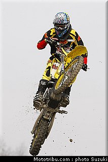 tonus_arnaud_014_teka_suzuki_mx2_team_2010.JPG
