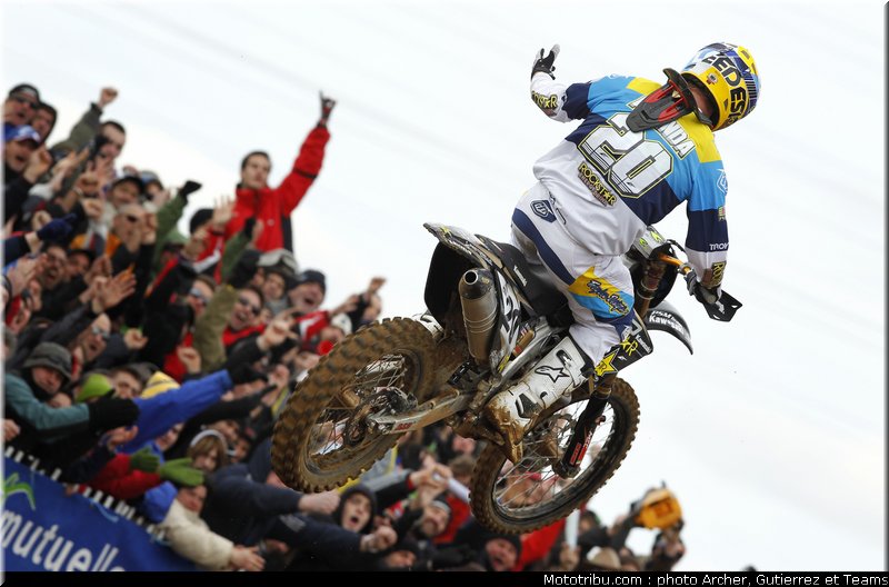 MOTO 