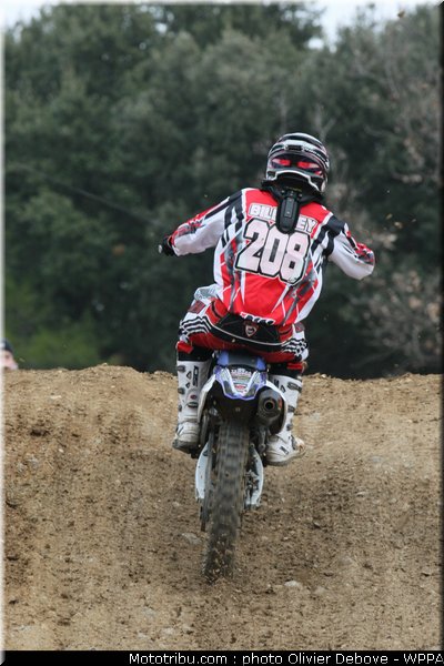 MOTO 